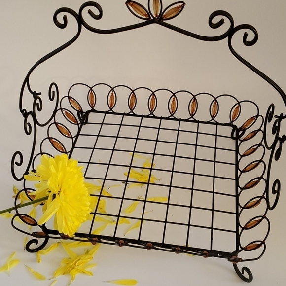 4 PIECE JEWELED BATHROOM SET - Picture 14 of 14